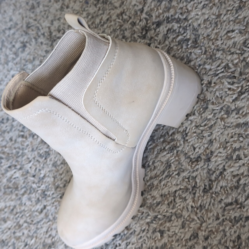 Jellypop Shelley Booties - Picture 5 of 9